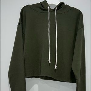 Women’s Croppe Long Sleeve Hoodie Wild Fable Olive